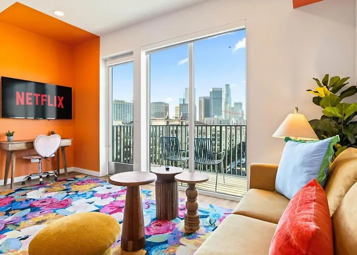 The Skyline Studio, Modern Getaway By Dodger Stadium
