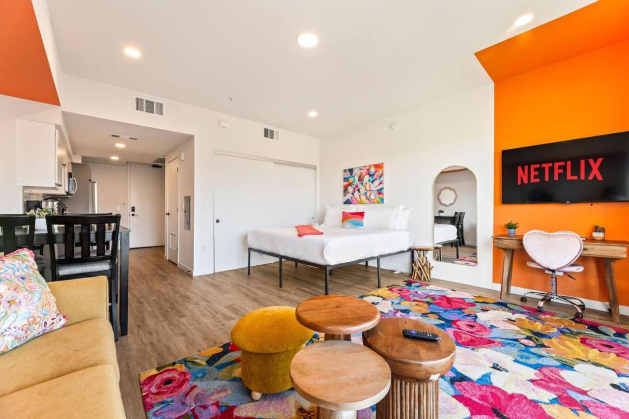 Apartment The Skyline Studio, Modern Getaway By Dodger Stadium